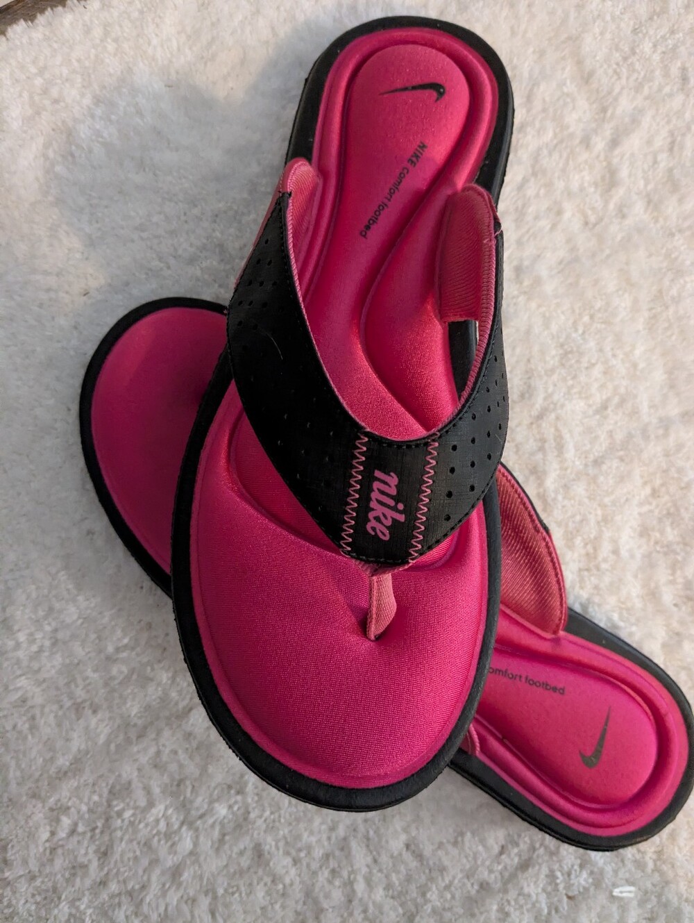 Nike Comfort Footbed Flip Flops - Picture 2 of 5